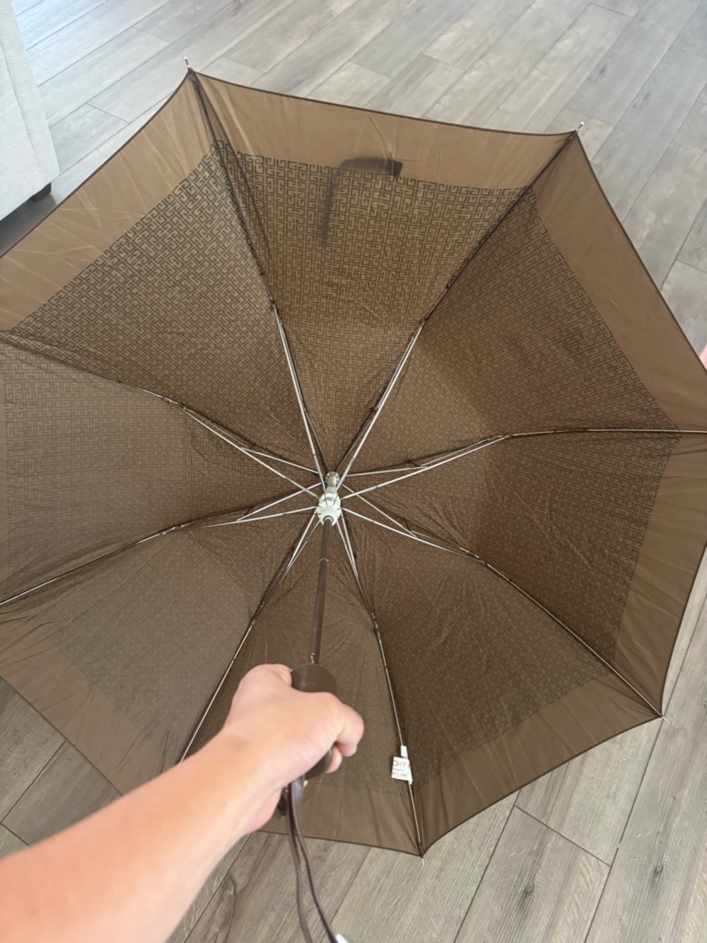 Givenchy Brown Monogram Folding Umbrella - Picture 4 of 4